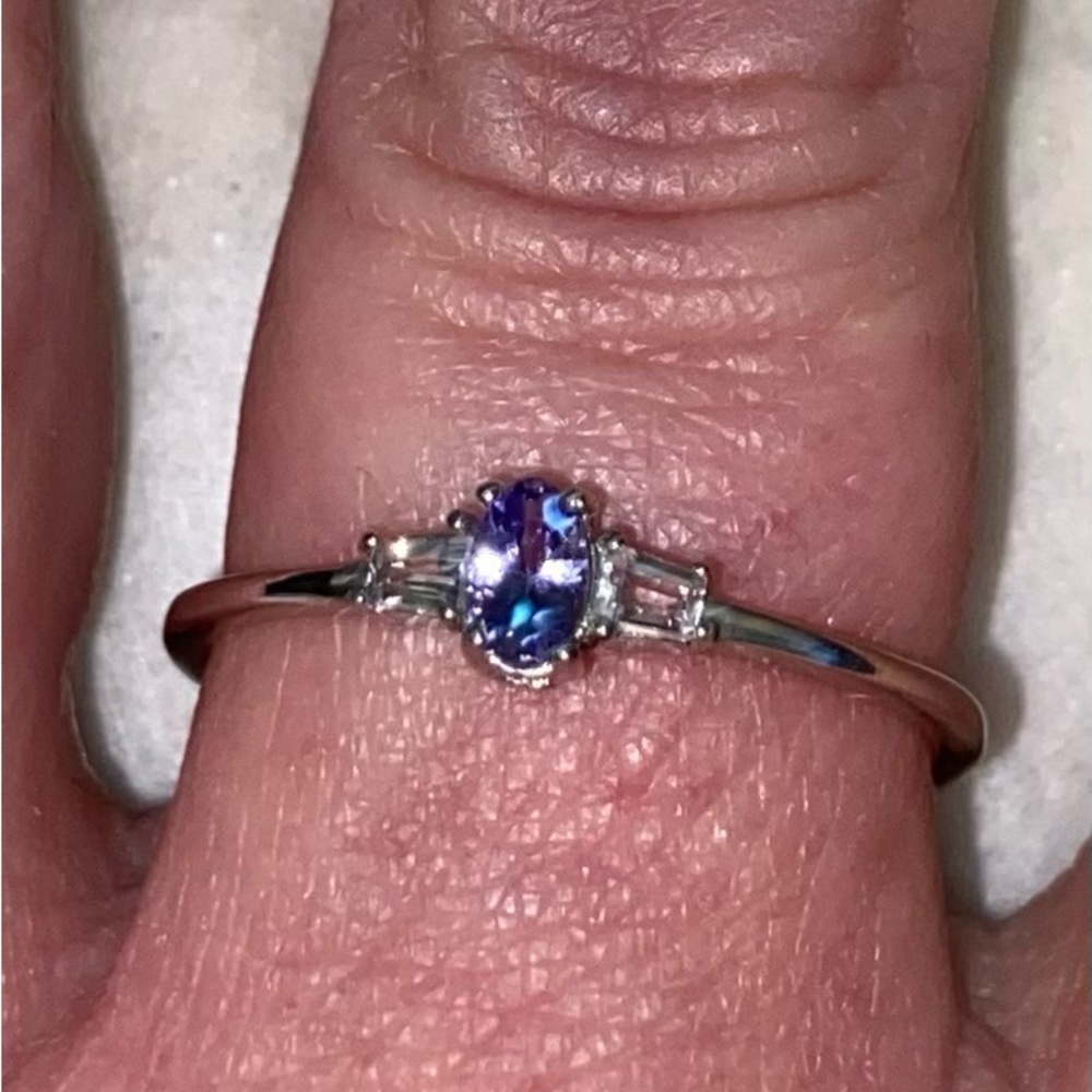 NWT Tanzanite & White Zircon Suite!Earrings,Pendant,Ring in .925 Sterling Silver - Picture 8 of 10